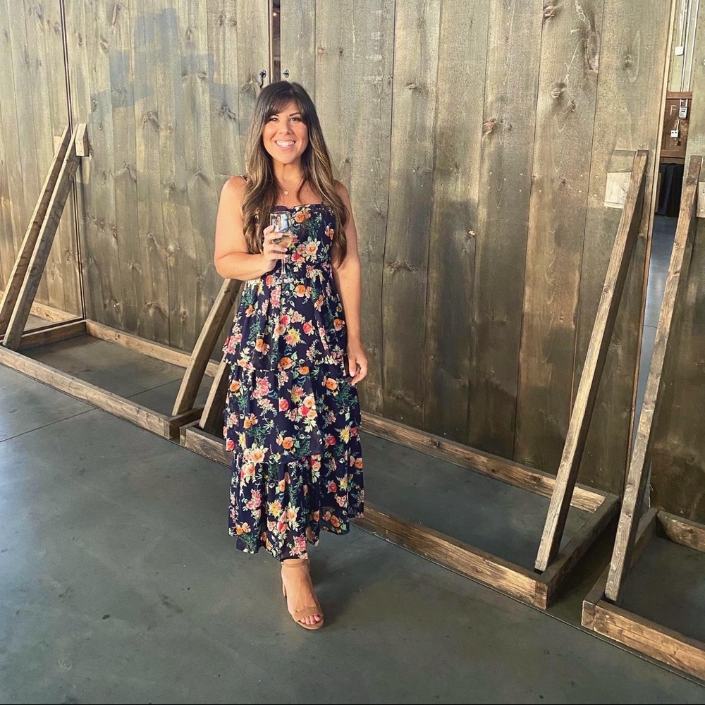 Worn Only Once! Like New And Very Pretty! - image 1